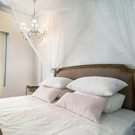 Hidden Gem, 2 Bedroom Near City Center Athens